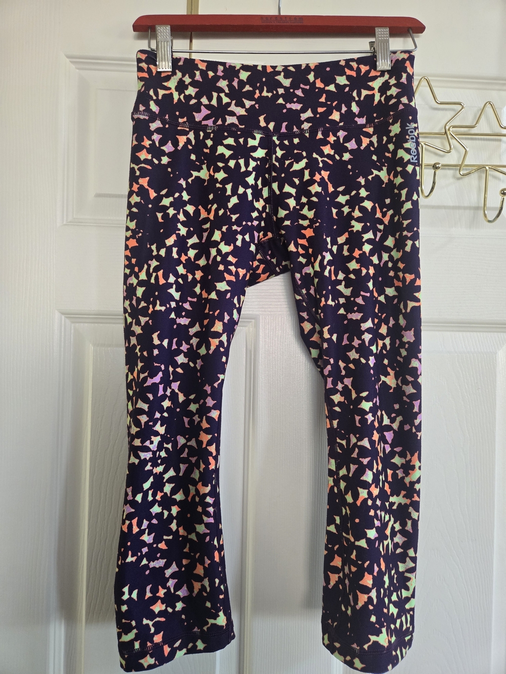 Reebok Women's Neon Patterned Athletic Leggings- Size Small